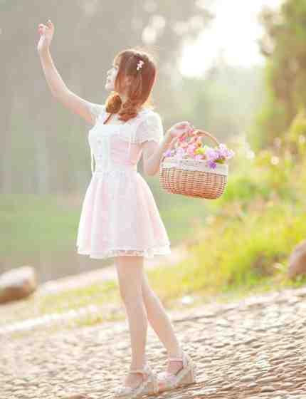 九天揽月的是谁