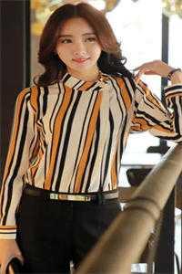 月光下的秘密原著