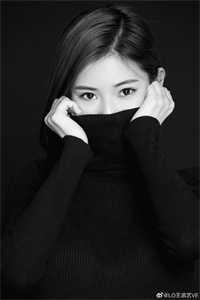 天降蛋糕小哥哥