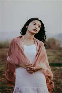 与建筑企业的故事短文