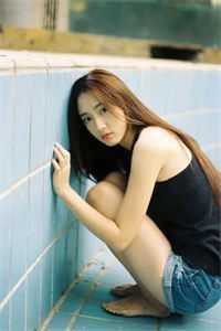 恶毒女儿重生后，跪求妈妈原谅雅玲